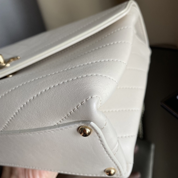 Chanel Coco Cheveon Flap Bag (Ivory) - Picture 5 of 12